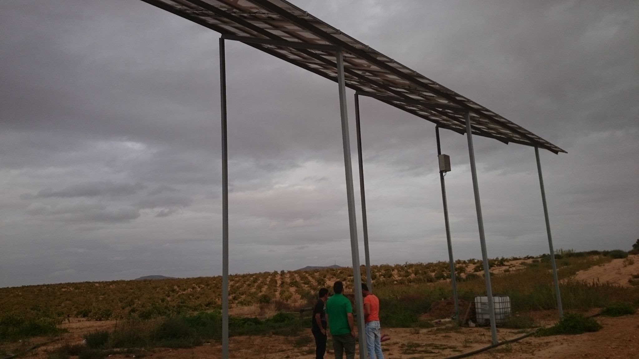 Estructura de bombeo solar